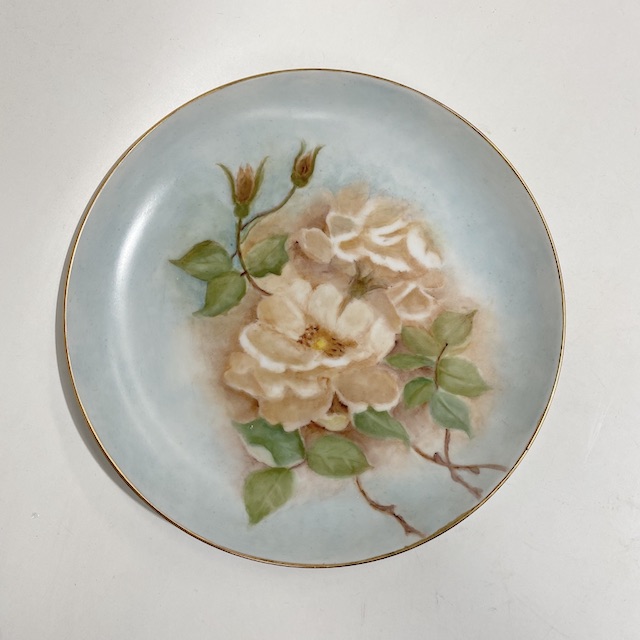 PLATE, Blue w Roses